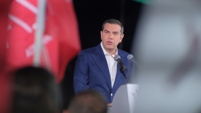 Η κεντρική προεκλογική συγκέντρωση του ΣΥΡΙΖΑ στο Σύνταγμα - Live η ομιλία Τσίπρα