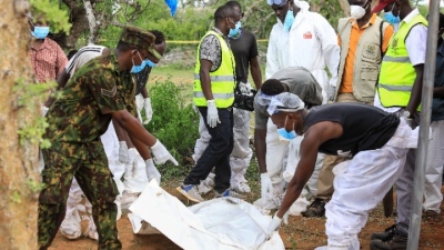 Κένυα: Ξεπέρασαν τα 300 τα θύματα από τη 