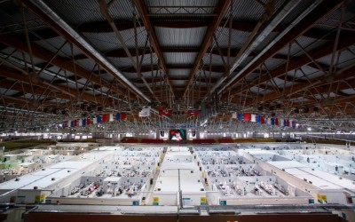 Η Μόσχα μετατρέπει παγοδρόμιο σε νοσοκομείο για ασθενείς με κορωνοϊό