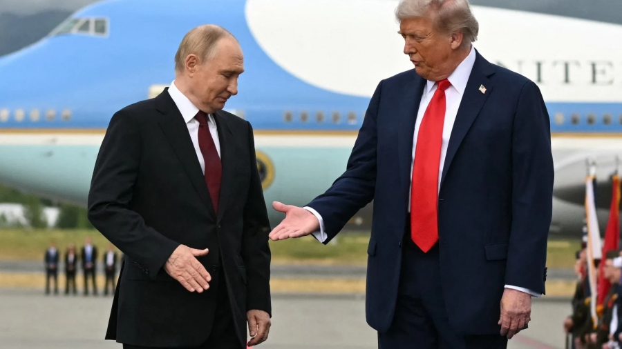 Ο Trump υπέκυψε, δίνει Donbass και Κριμαία στον Putin, εκτός συμφωνίας Ευρώπη, Zelensky.