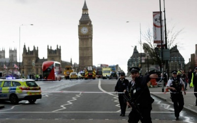 «Ύποπτο δέμα» στο κτίριο του βρετανικού κοινοβουλίου - Η αστυνομία έχει αποκλείσει την περιοχή