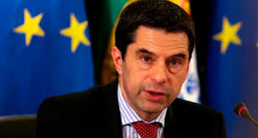 Gaspar (ΔΝΤ): Απόλυτα αναγκαία η αναδιάρθωση του ελληνικού χρέους