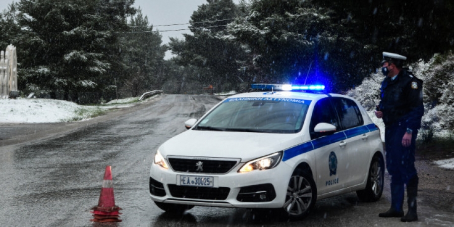 Κλειστή η εθνική οδός Αθηνών – Λαμίας – Προβλήματα στα βόρεια προάστια