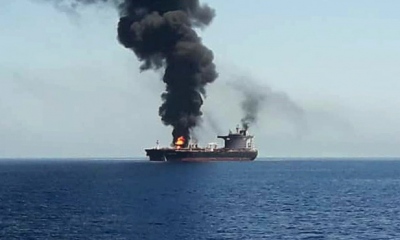 Σφοδρές εκρήξεις σε δύο δεξαμενόπλοια του ρωσικού σκιώδους στόλου στη Μαύρη Θάλασσα