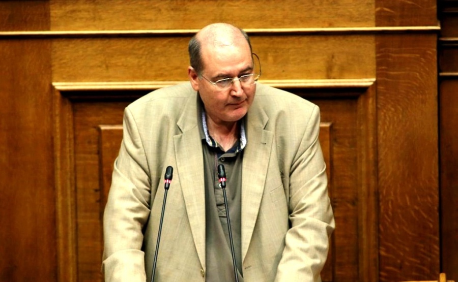 Φίλης: Απογοητευτική η στάση της Ιεράς Συνόδου για τον κορωνοϊό - Επικίνδυνη η κυβέρνηση