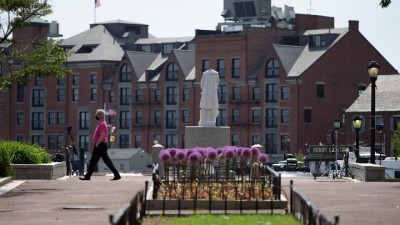 ΗΠΑ - κινητοποιήσεις: Δύο αγάλματα του Κολόμβου στο στόχαστρο διαδηλωτών
