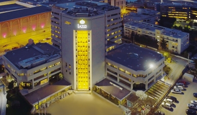 Με υψηλό discount αποχωρούν ΙΑΣΩ και Newsphone - Τι δείχνουν οι εκθέσεις αποτίμησης και ο συντελεστής απομείωσης