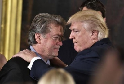 Bannon (πρ. σύμβουλος Trump): Ο πρόεδρος των ΗΠΑ βρίσκεται αντιμέτωπος με ένα πραξικόπημα