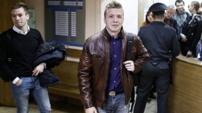 Ποιος είναι ο Roman Protosevich, ο 26χρονος δημοσιογράφος από τη Λευκορωσία - Γιατί βρισκόταν στην Αθήνα