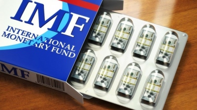 ΔΝΤ: Στο 130,2% του ΑΕΠ το ελληνικό χρέος το 2030 - Οι προβλέψεις για τα πλεονάσματα και τα φορολογικά έσοδα