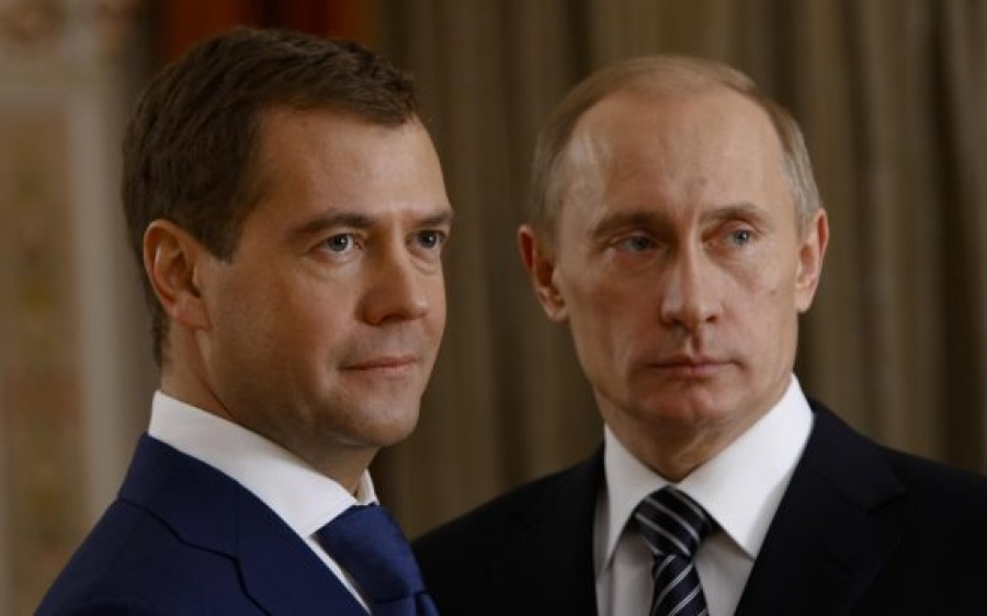 Το 65,3% των Ρώσων εγκρίνει το έργο του προέδρου Putin και το 38% του πρωθυπουργού Medvedev