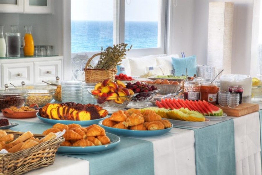 Τι προβλέπεται για τον μπουφέ στα ξενοδοχεία