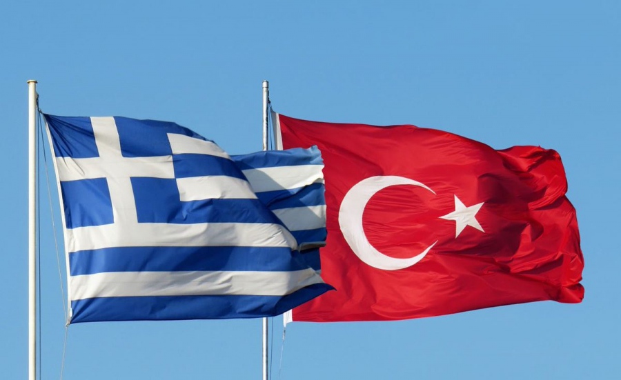 Bloomberg: Η Ελλάδα θα δίνει προσωρινή βίζα σε Τούρκους