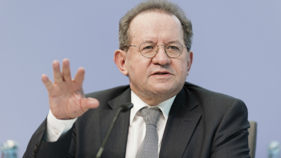 O Constancio αμφισβητεί τη Lagarde: Αμφιλεγόμενες οι προβλέψεις για τον πληθωρισμό