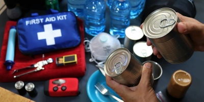 Προετοιμάζονται για το σοκ οι Βέλγοι: Το κιτ έκτακτης ανάγκης που πρέπει να ετοιμάσουν