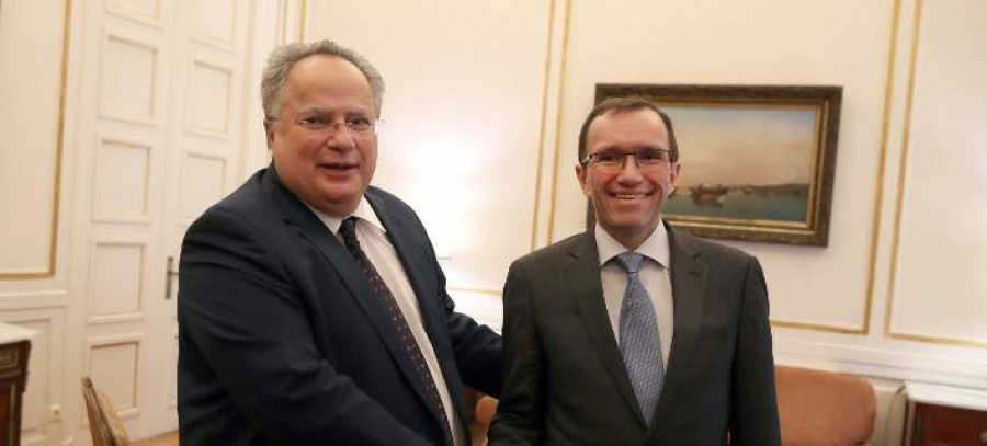 Στη Λευκωσία μεταβαίνει αύριο (7/5) ο Ν. Κοτζιάς για συνομιλίες με τον Κύπριο ομόλογό του