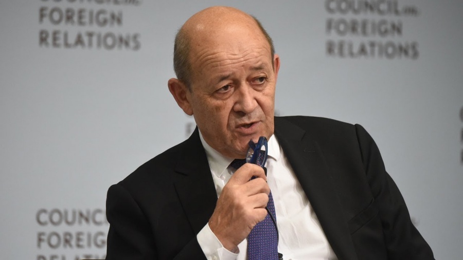 Le Drian (ΥΠΕΞ Γαλλίας): Καλούμε τον Trump να μην αναμειγνύεται στα εσωτερικά μας ζητήματα