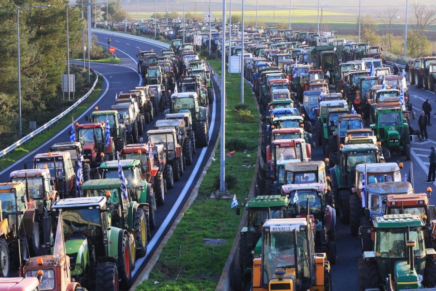 Οι αγρότες έρχονται στην Αθήνα με άγριες διαθέσεις - Θα μαυρίσουν τη ΝΔ στις εκλογές