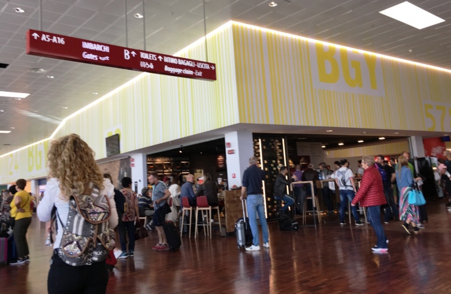 Εγκλωβισμένοι Έλληνες μαθητές και καθηγητές στη Σικελία - Δεν βρίσκουν εισιτήριο