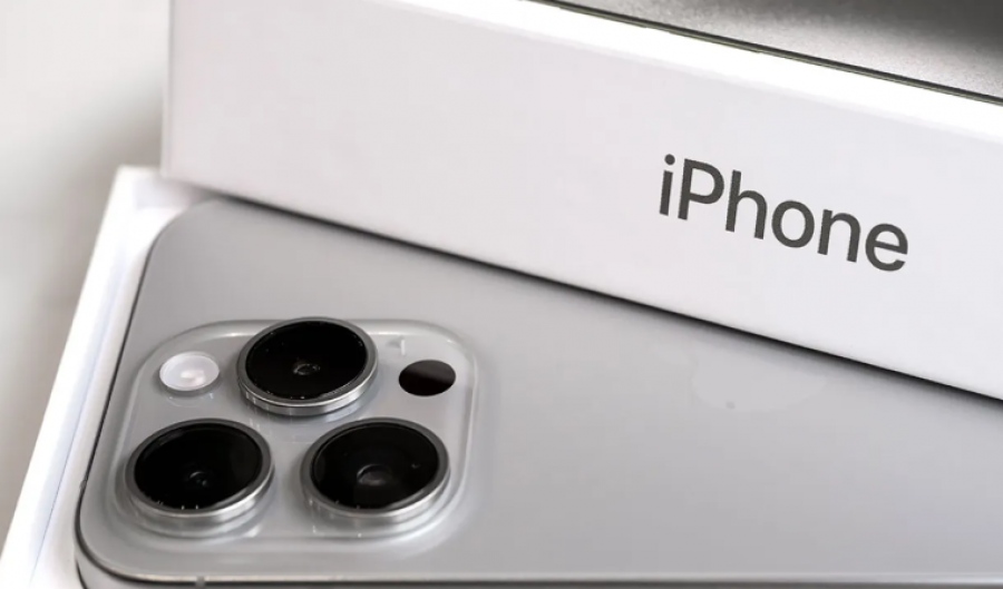 Πόσο θα έκανε ένα iPhone που θα παραγόταν στις ΗΠΑ – Το δίλημμα του Tim Cook και η παραγωγή στην Ινδία