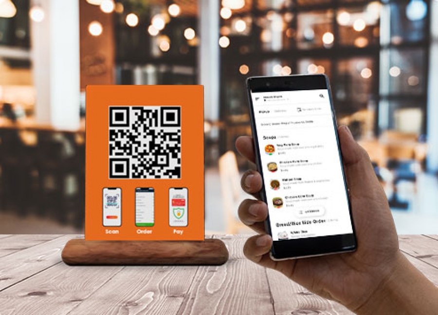 Με πρόσχημα την πανδημία οι κωδικοί QR και όχι τα ρομπότ στέλνουν εκατομμύρια στην ανεργία