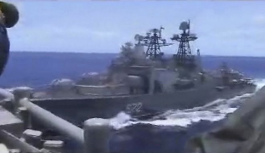 Ανεβαίνει το θερμόμετρο - Παραλίγο σύγκρουση καταδρομικού των ΗΠΑ με ρωσικό αντιτορπιλικό