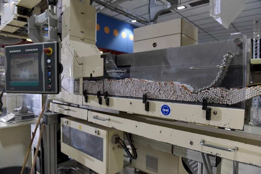 Συλλογική σύμβαση εργασίας για την καπνοβιομηχανία με μεσοσταθμική αύξηση μισθών 2%, αναδρομικά από 1/1/2019