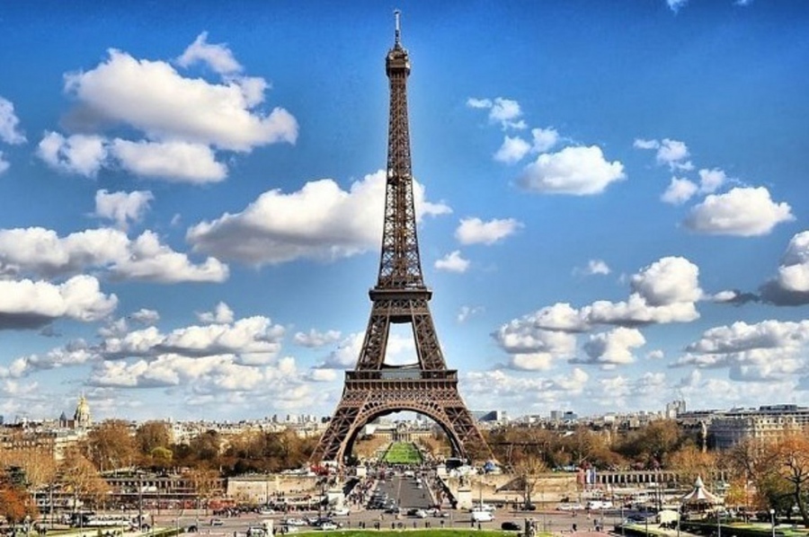Γαλλία: Ανοίγει  ο πύργος του Άιφελ - Έληξε η απεργία των εργαζομένων