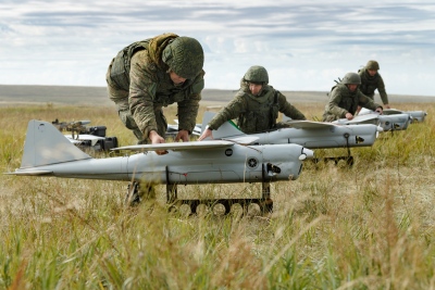 Η Ρωσία τριπλασιάζει την παραγωγή drones: Θα παράγει περισσότερα από 32.000 ετησίως ως το 2030