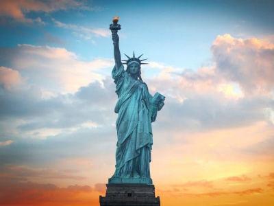 Έρευνα Reuters: «Βουτιά» 30% στο αμερικανικό ΑΕΠ το β’ τρίμηνο 2020 «βλέπουν» οι αναλυτές