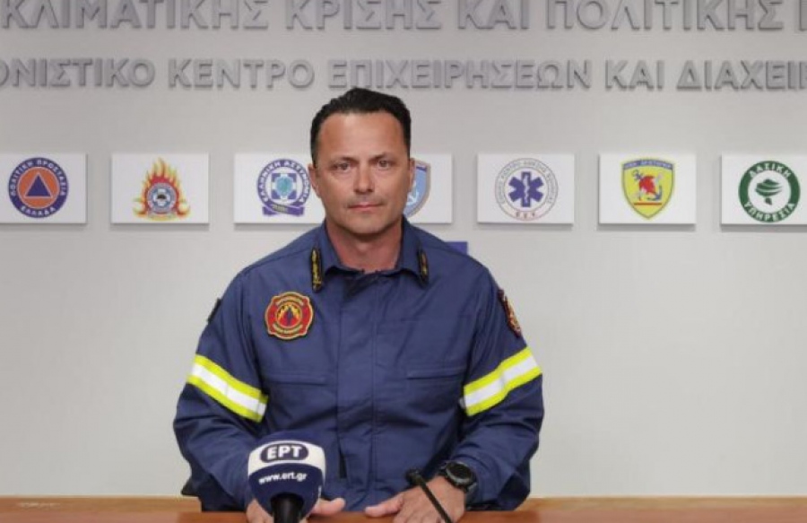 Πυροσβεστική – Ρόδος: ‘Εχουν απεγκλωβιστεί δια θαλάσσης 2.000 άτομα - Διατίθεται πλοίο για τη φιλοξενία των πολιτών