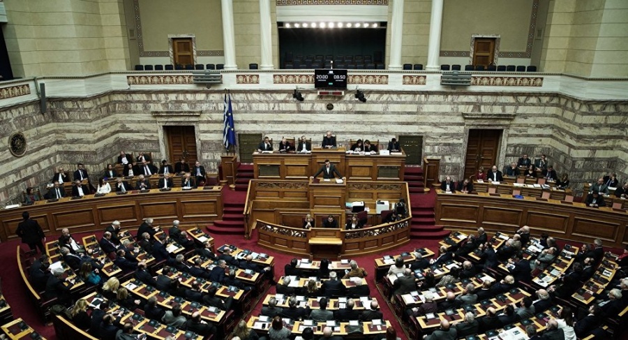 Συγκρούσεις, διεργασίες και κραδασμοί στο πολιτικό σκηνικό με φόντο τη συμφωνία των Πρεσπών και τη νέα μάχη στη Βουλή