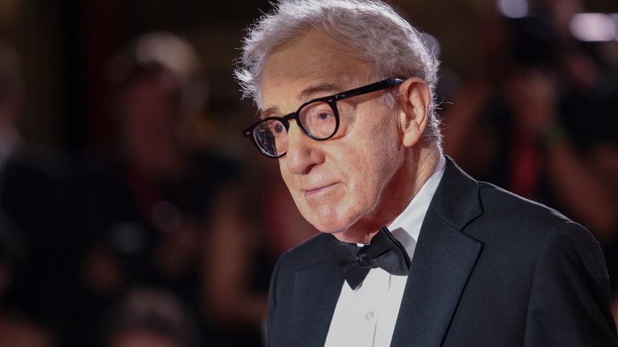 Ο Woody Allen στηρίζει τη Ρωσία: Κεντρικός καλεσμένος στο φεστιβάλ κινηματογράφου της Μόσχας
