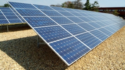 Προς το Χρηματιστήριο Αθηνών η εταιρεία ηλεκτροπαραγωγής από ανανεώσιμες πηγές R Energy 1