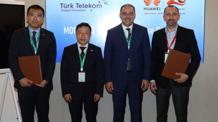 Η Τουρκία αψηφά ξανά τις ΗΠΑ: Μετά τους S400 υπογράφει συμφωνία συνεργασίας για δίκτυο 5G με την Huawei