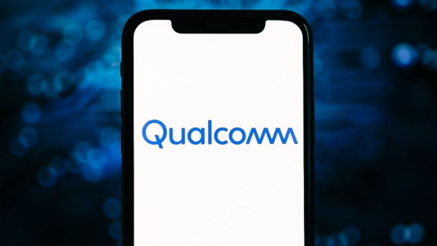Qualcomm: Άλμα 7% μετά από αναφορές ότι συνεργάζεται με την OpenAI για τα smartphones του μέλλοντος