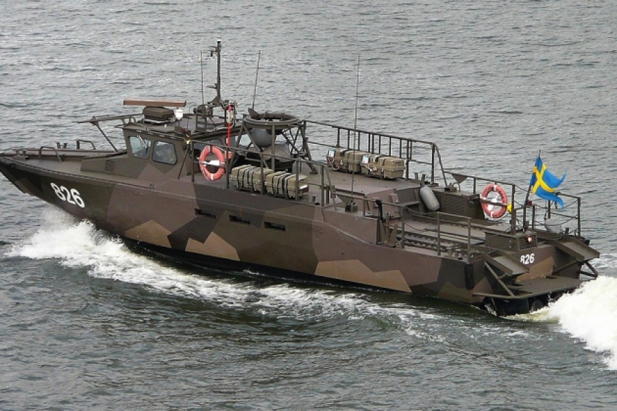Η Σουηδία θα μεταφέρει 90 πολεμικά σκάφη και 90 τεθωρακισμένα οχήματα στην Ουκρανία