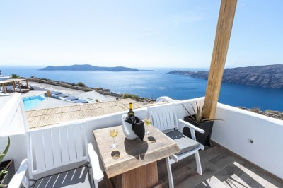 Σαντορίνη: Εγκληματική ενέργεια δείχνουν τα στοιχεία θανάτου του 69χρονου ιδιοκτήτη ξενοδοχείου