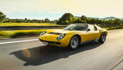 Μισό αιώνας για την πανέμορφη Lamborghini Miura SV