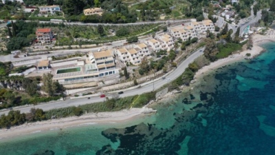 Νέο ιδιοκτήτη ψάχνει ξενοδοχείο σε ακίνητο «φιλέτο» στις Μπενίτσες της Κέρκυρας
