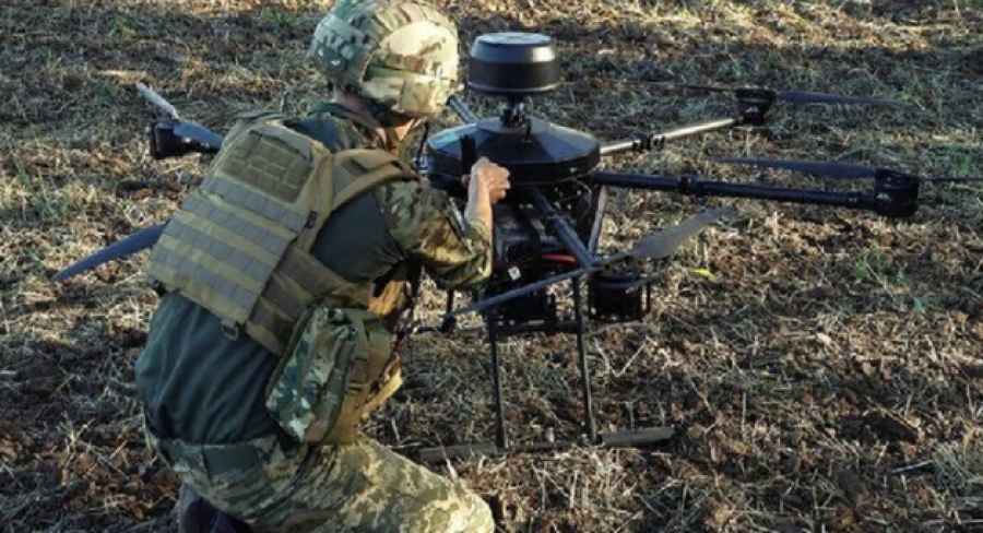 WSJ: Το μεγάλο πλεονέκτημα της Ρωσίας στα drones κάνει τις ΗΠΑ να πιέζουν για συμφωνία - Θανάσιμα πλήγματα στα μετόπισθεν