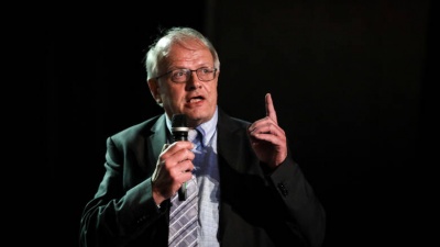 Τσελέντης για τα 6,1 Ρίχτερ: Μας έσωσε το βάθος – Καμία σχέση με τον σεισμό στην Αλβανία