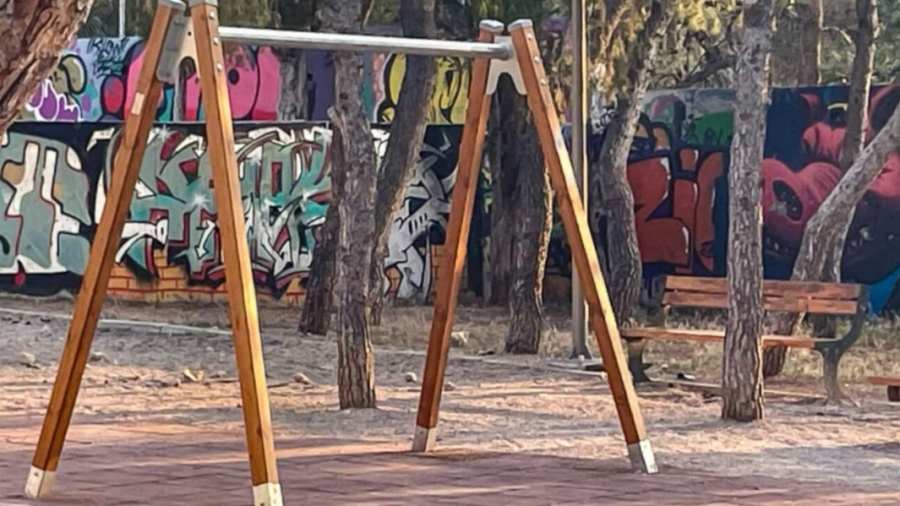Κράτος… Ρομά – Απίστευτη ασυλία για τους «ενσωματωμένους» - «Έγδυσαν» παιδική χαρά στη Νίκαια