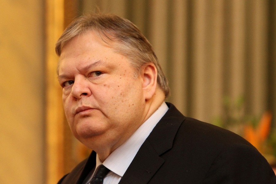 Βενιζέλος για Novartis: Έχουμε να αντιμετωπίσουμε ένα πρόβλημα που δεν είναι απλώς κατάχρηση εξουσίας