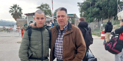 Απαντήσεις για την τραγωδία στη Ρόδο ζητά ο πατέρας του 19χρονου Ραφαήλ - Μάχη για τη ζωή του δίνει ο 39χρονος Επιλοχίας