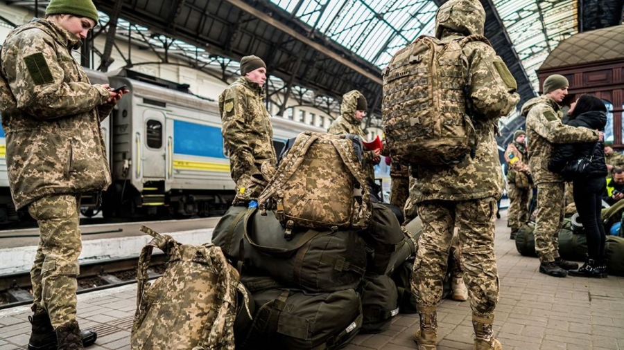 Ναζιστικές πρακτικές στην Ουκρανία - Όσοι εξαιρούνται από τη στράτευση θα υποχρεώνονται σε καταναγκαστική εργασία