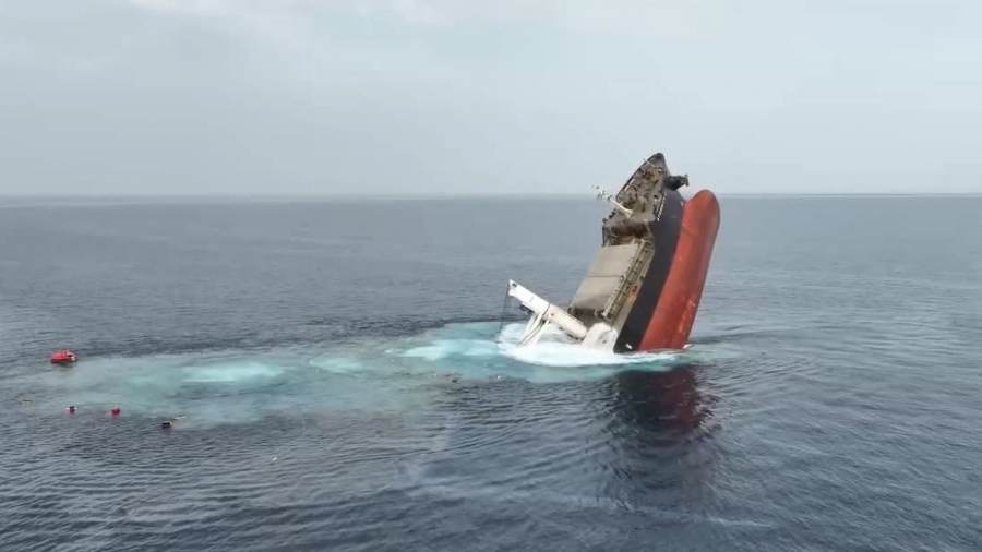 Τρομερές εικόνες - Οι Houthis δημοσίευσαν βίντεο με αγνοούμενους ναυτικούς του ελληνόκτηκτου Eternity C (vid)