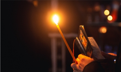 Το Άγιο Φως θα φτάσει στην Αθήνα από τα Ιεροσόλυμα με ειδική πτήση της AEGEAN