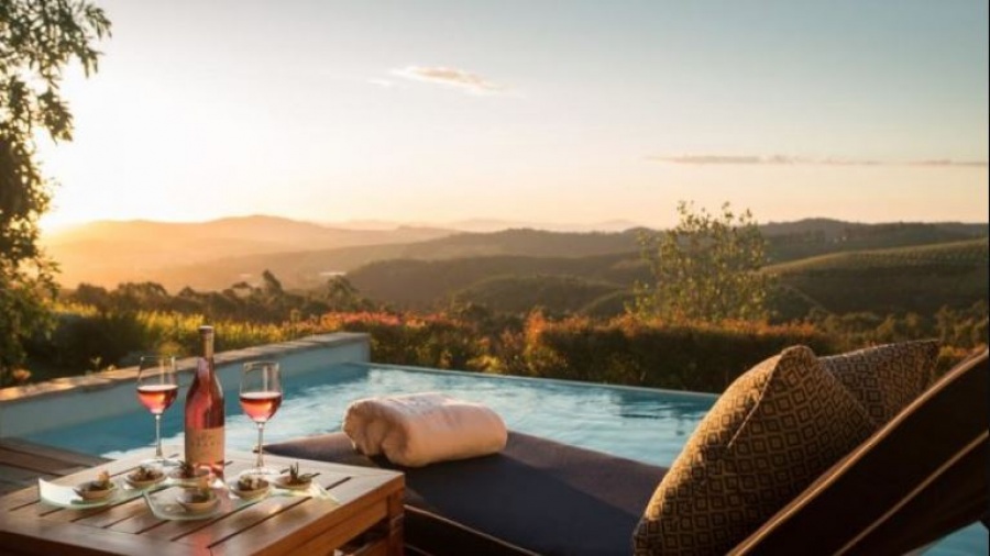 Πόσο απογειώνεται η διαμονή στα ξενοδοχεία πολυτελείας