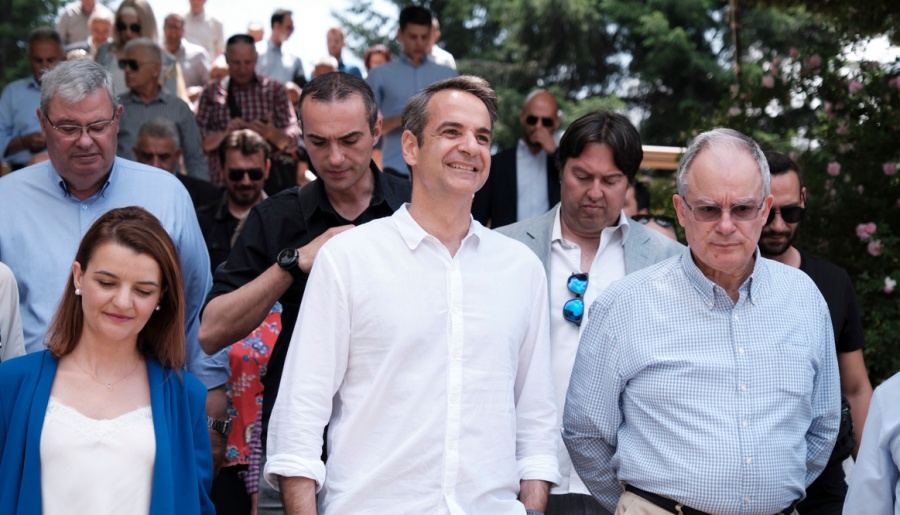 Μητσοτάκης: Ύστερα από 10 χρόνια κρίσης, θα ξημερώσει σύντομα μια φωτεινή Ελλάδα -  Στις 7 Ιουλίου ξεκινάμε πάλι από την αρχή